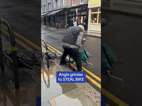 Bike thief steals a bike in SECONDS with an angle grinder in East London